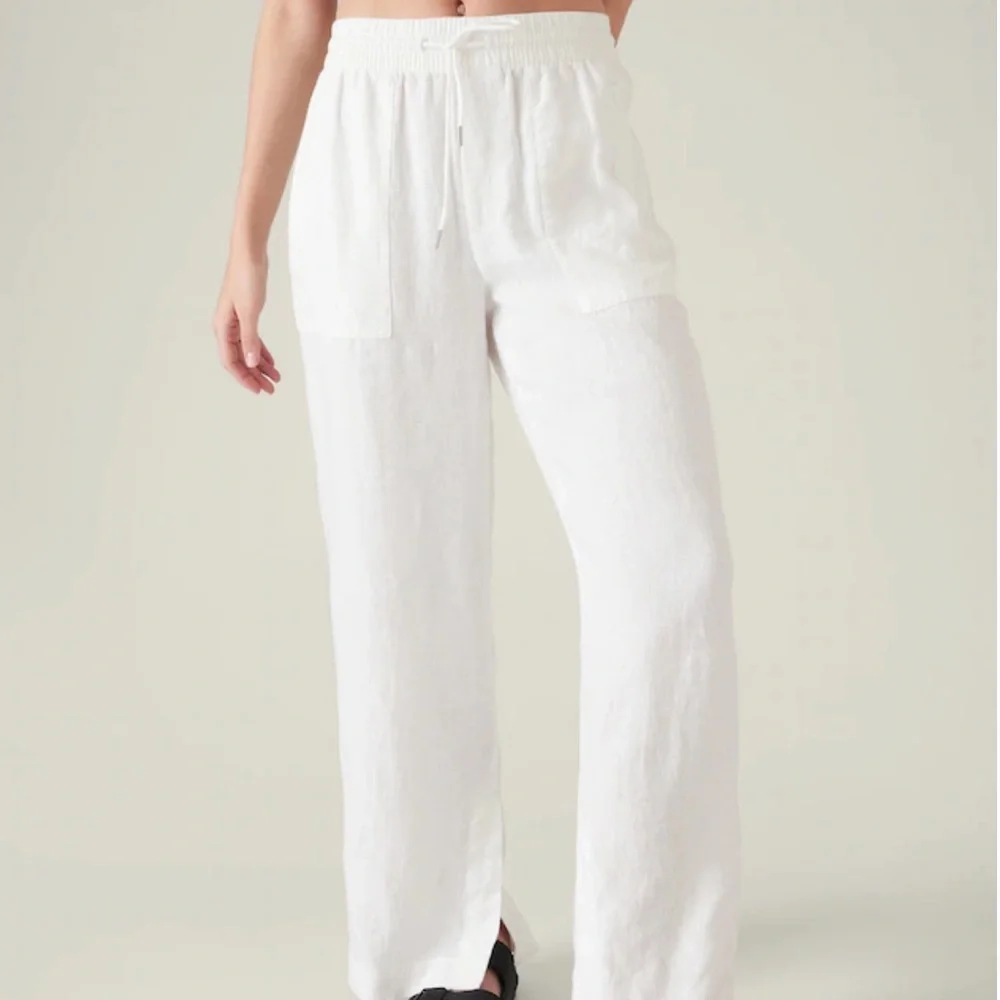 ATHLETA NWT Retreat Linen Wide Leg Pant Size 10 Minimalist Contemporary Chic